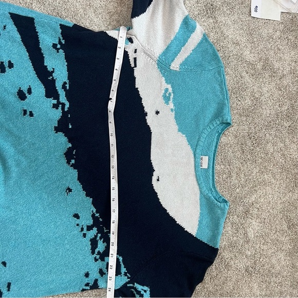 NIC+ZOE Blue and Orange Crew Neck Sweater with Artistic Design - Picture 10 of 12